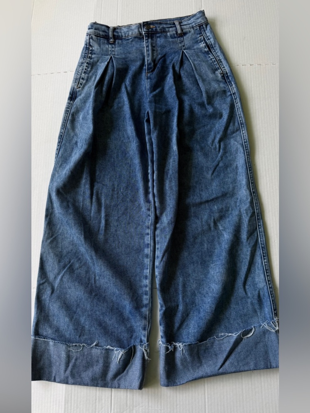 Tractr Kids' Pleated Cuffed Wide Leg Jeans High Rise Cuff Hem Size 12